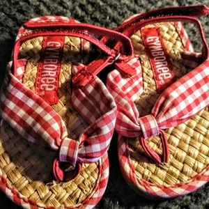 Baby Gymboree Girls Strawberry Farm Sandals.